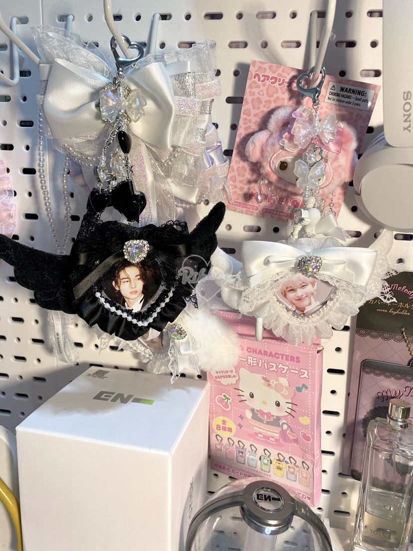 K-pop Mini Photo Keychains