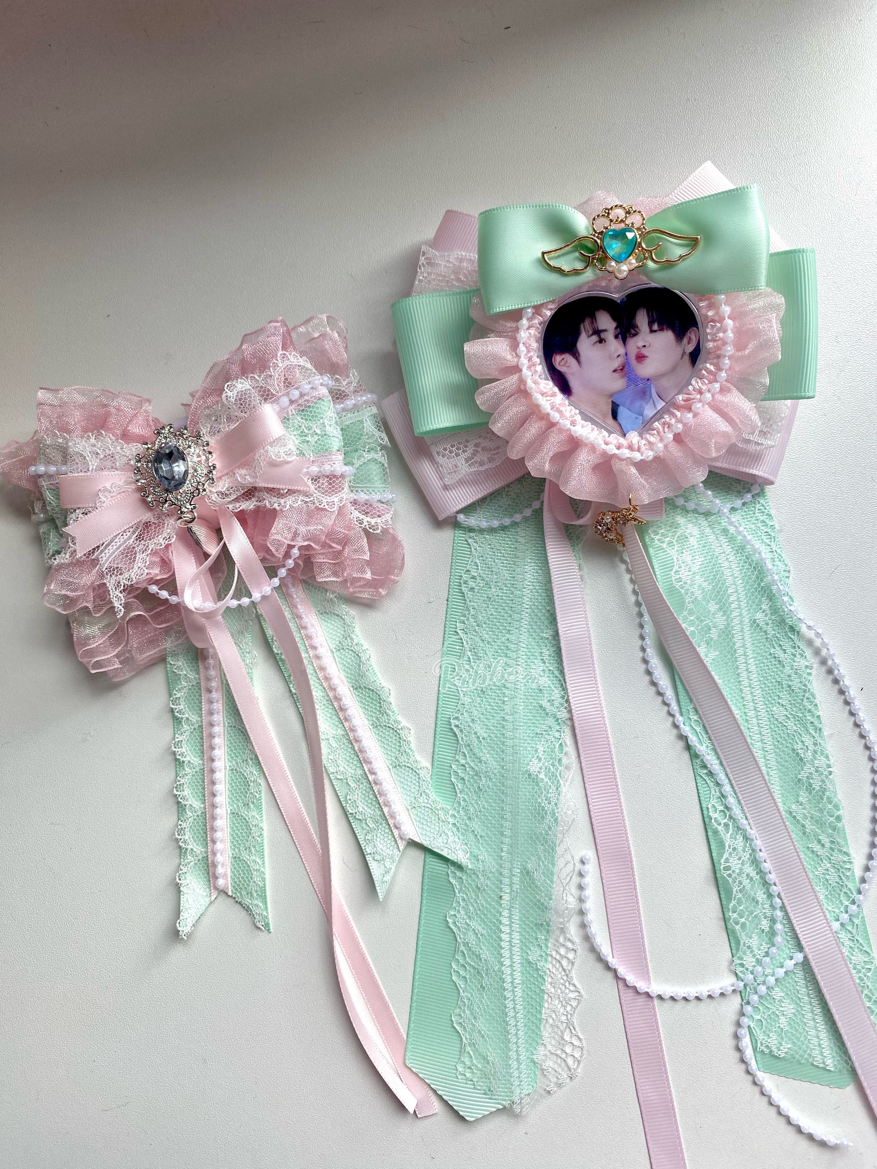 Kpop Lightstick Ribbon with Heart Photo Frame | Hi-Ribbon