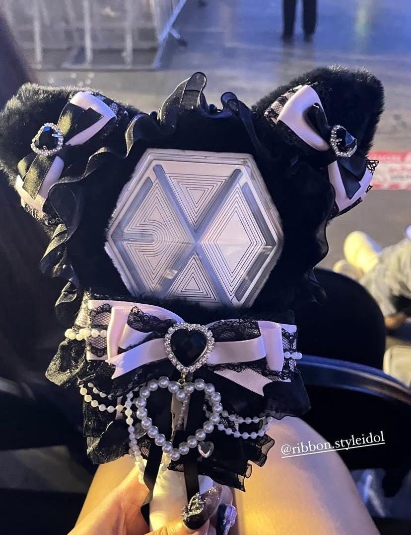 Fox Lightstick Cover🦊 Handmade  Fits All Lightsticks