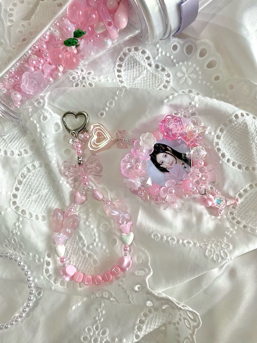 ILLIT Lightstick Cover & Ribbon Bow  ILLIT ライトスティック用 ふんわりハンドメイドカバー♡