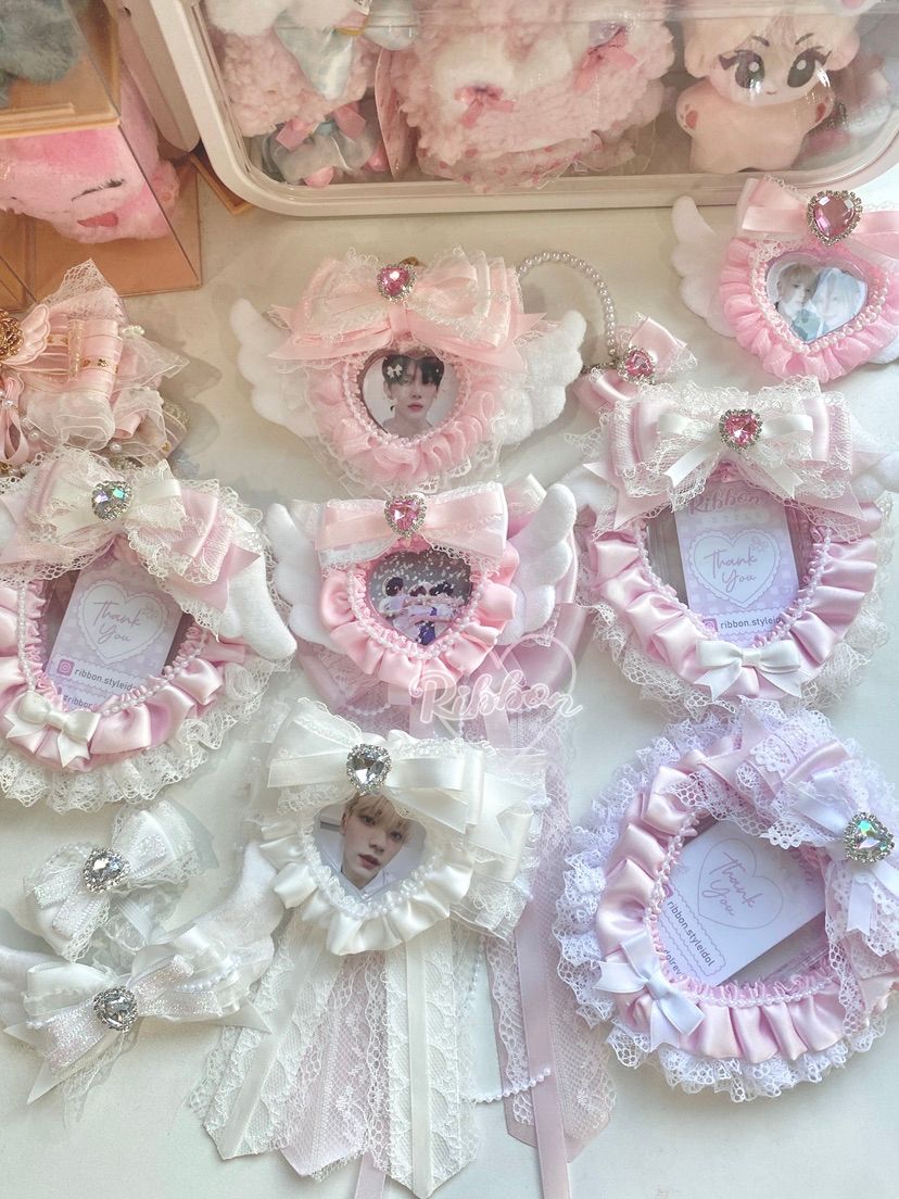 K-Pop Idol Photocard Holder with Bag Strap: Acrylic Frame