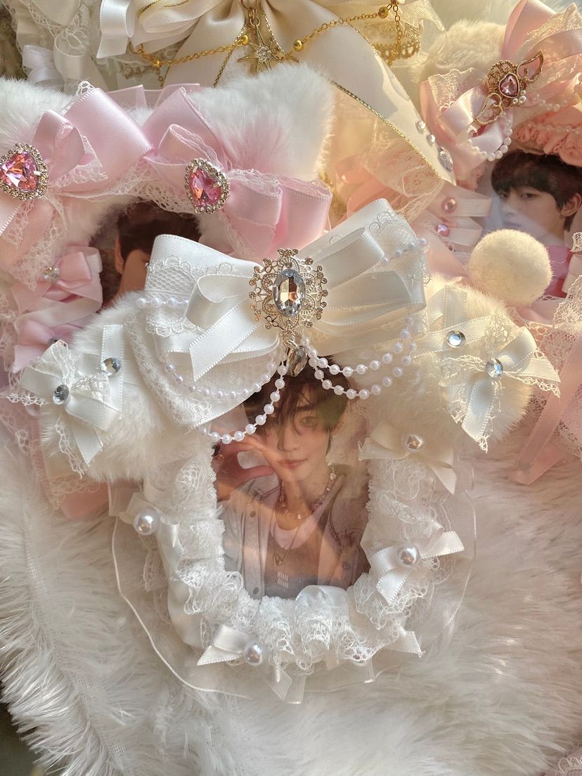 K-Pop Photocard Holder Handmade | Custom Idol Photo Card Display