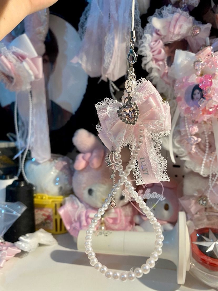 ILLIT Lightstick Cover & Ribbon Bow  ILLIT ライトスティック用 ふんわりハンドメイドカバー♡