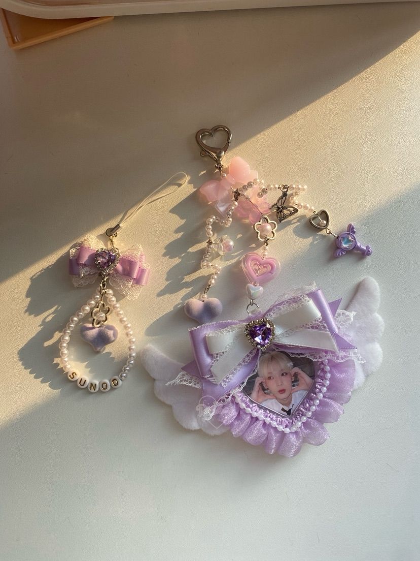 Cute Custom Photo Frame Keychains