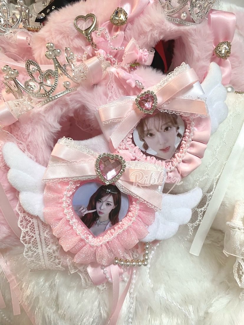 Cute Custom Photo Frame Keychains