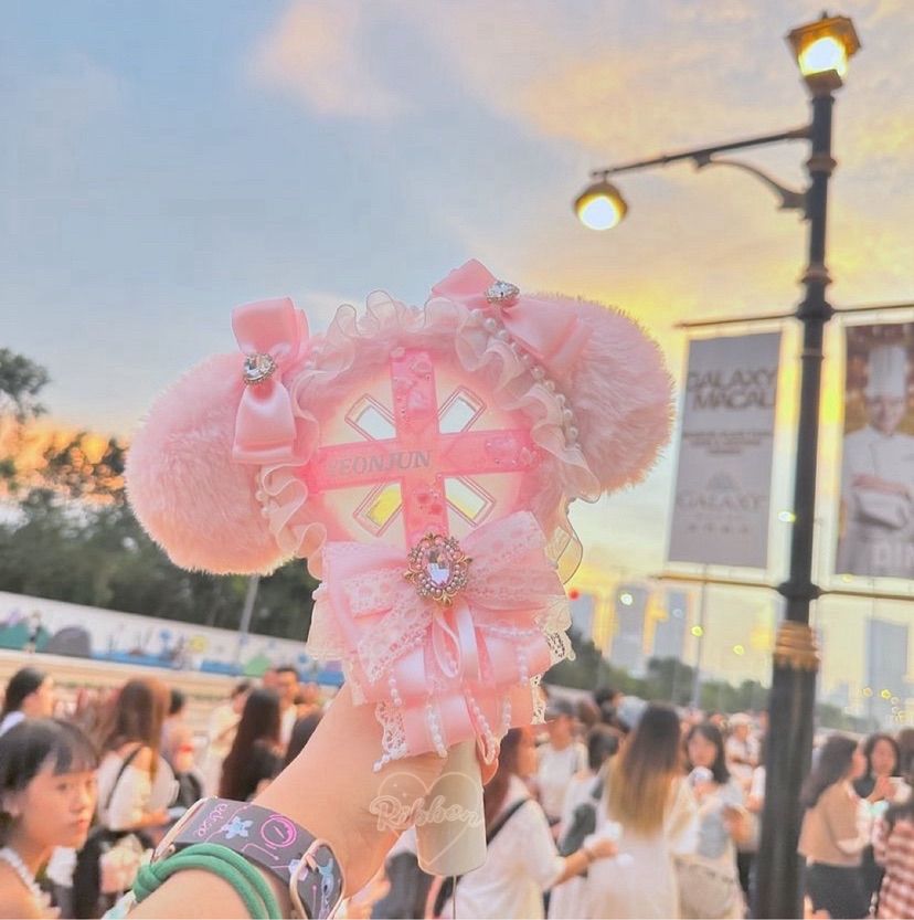 Custom K-pop Lightstick Cover | Handmade Concert Accessory for All Light Sticks